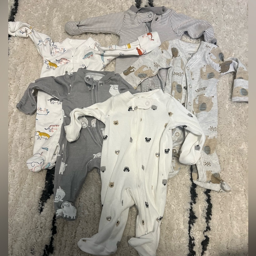 Bundle of 5 preemie Carter’s Sleepers